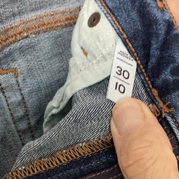 Made and Loved Loft denim shorts 30/10 - Picture 5 of 5